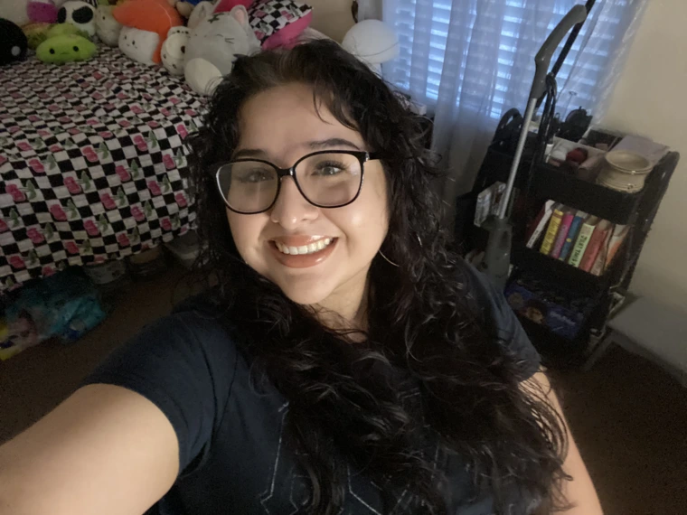 Image of Alina B, in selfie mode.